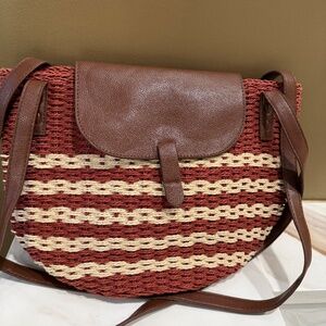 Sun "N" Sand striped straw bag with faux leather flap and straps, rust/cream
